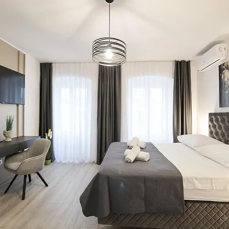 Classy In Centar Apartment *