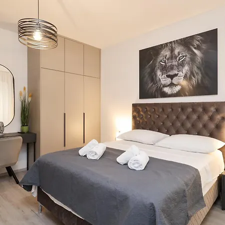 Classy In Centar * Ζαντάρ