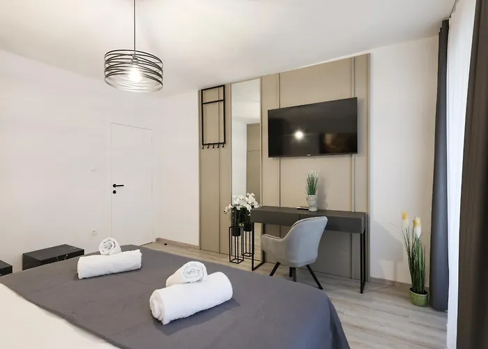 Classy In Centar * Zadar