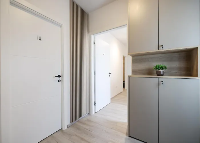 Classy In Centar Apartment