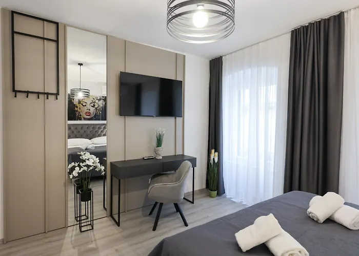 Classy In Centar Apartment